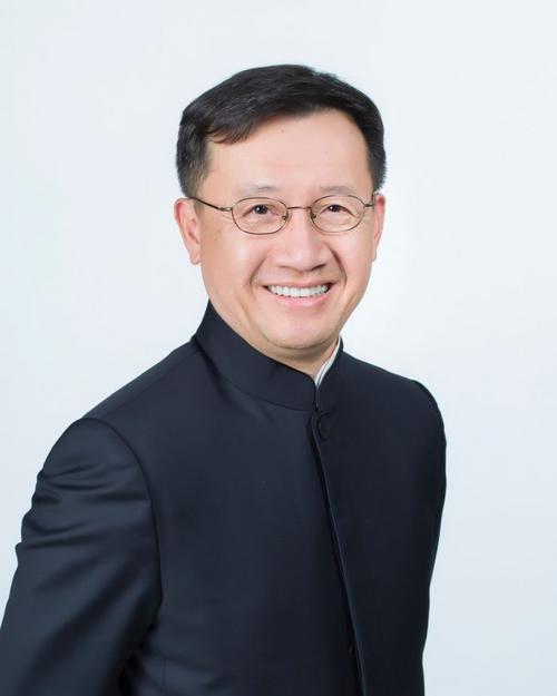 中國僑網(wǎng)美國加州第39選區(qū)國會眾議員唯一的華裔候選人李鶴彰。(美國《僑報》/李鶴彰供圖)