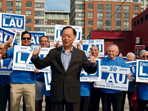 中國僑網(wǎng)劉秉純醫(yī)生。(加拿大《星島日報》)