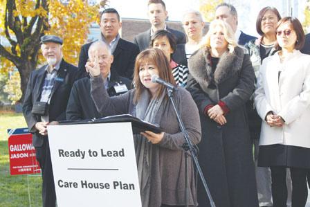 中國僑網(wǎng)楊蕭慧儀承諾興建“關(guān)愛之家”。(加拿大《明報》)