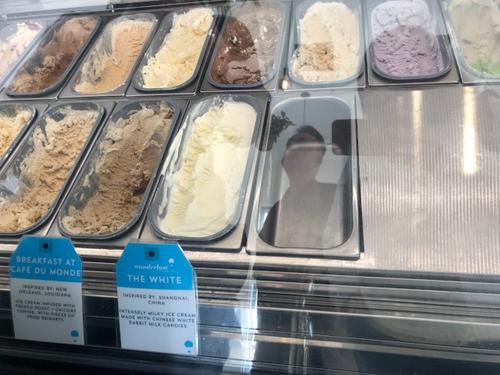 中國僑網(wǎng)店主從旅行中獲得冰淇淋靈感。(美國《世界日報》/張宏 攝)