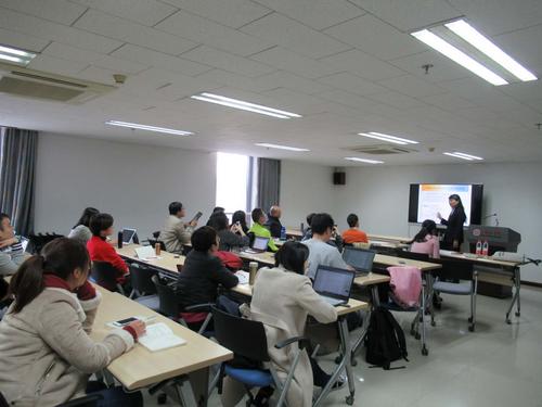 中國(guó)僑網(wǎng)圖為《千禧年前加拿大華人文學(xué)發(fā)展歷史》講座現(xiàn)場(chǎng)。