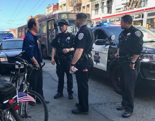 中國僑網(wǎng)資料圖:舊金山警局公布過去六年各類罪案受害人的族裔數(shù)字。(美國《世界日報》/李秀蘭 攝)