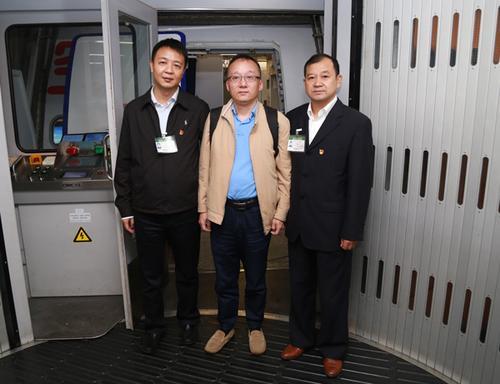 中國僑網(wǎng) 安徽省桐城市農(nóng)商銀行原董事長蘇紹云回國投案