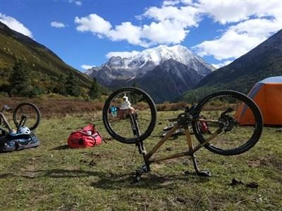 中國僑網(wǎng)騎行途中的美景 圖由受訪者提供