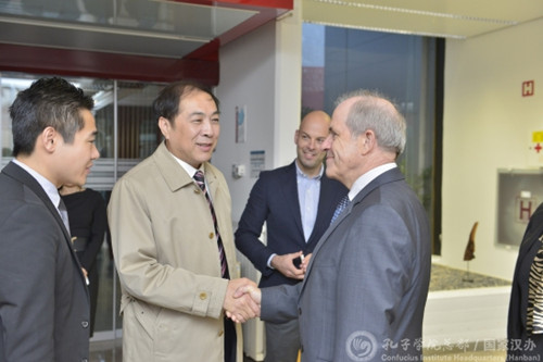 李良園和盧布爾雅那大學(xué)校長(zhǎng)Ivan