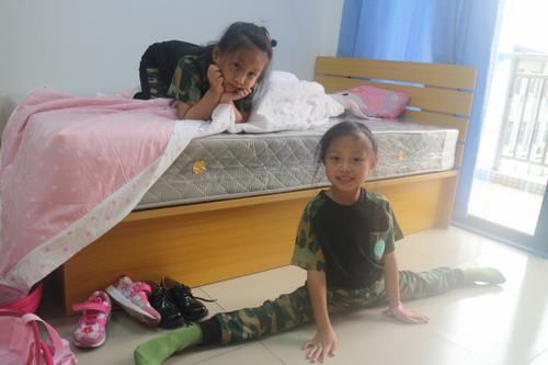 營員們學習獨立生活