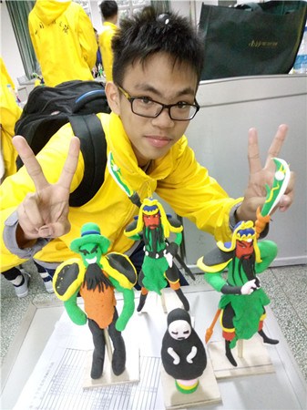 營員的手工泥塑