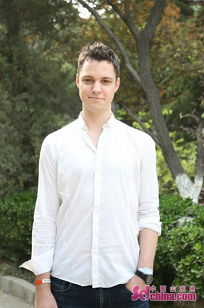 濟南大學留學生大衛(wèi)