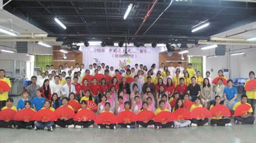 儀式結束合影留念