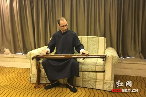 古琴演奏中的馬超