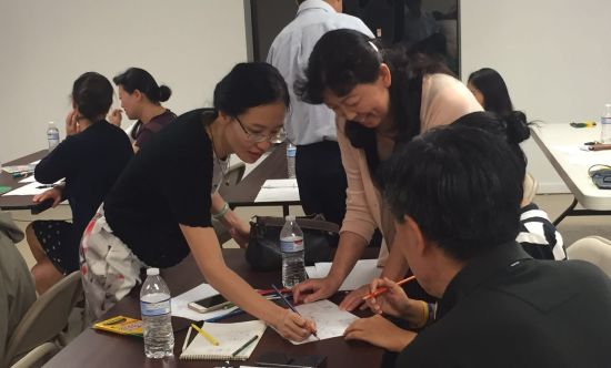 江偉英老師指導(dǎo)華文教師畫(huà)導(dǎo)圖