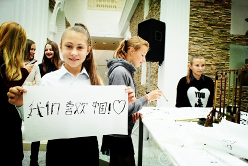 小朋友自己寫的“我們喜歡中國”