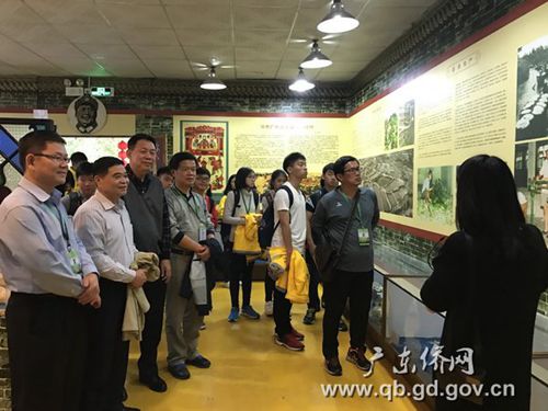 中國僑網(wǎng)參觀南國絲都博物館