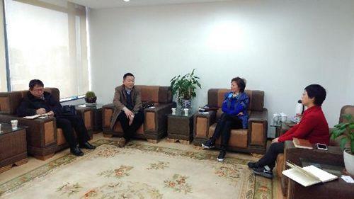 中國(guó)僑網(wǎng)座談現(xiàn)場(chǎng)