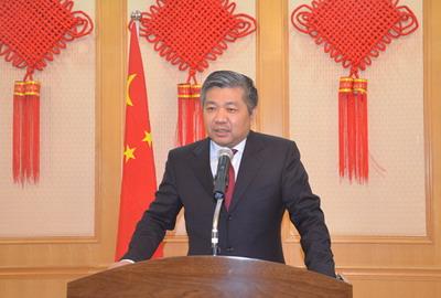 中國僑網(wǎng)岳斌致辭