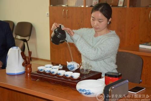 中國(guó)僑網(wǎng)茶藝表演