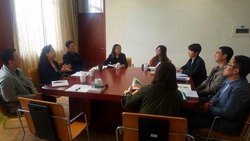 中國(guó)僑網(wǎng)座談現(xiàn)場(chǎng)