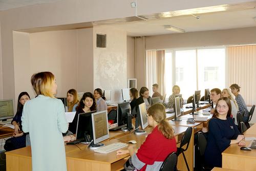 中國僑網(wǎng)圖片取自中國駐伊爾庫茨克總領館網(wǎng)站