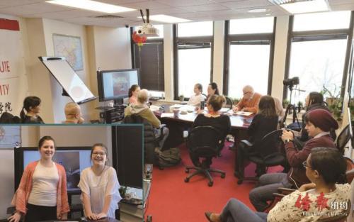 中國(guó)僑網(wǎng)圖為宇星和宇晴姐妹在活動(dòng)現(xiàn)場(chǎng)分享漢語(yǔ)學(xué)習(xí)經(jīng)驗(yàn)。(美國(guó)《僑報(bào)》記者攝)