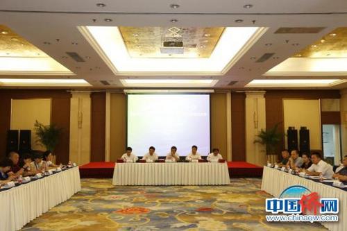 中國(guó)僑網(wǎng)座談會(huì)現(xiàn)場(chǎng) 趙猛攝