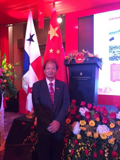 中國僑網(wǎng)巴拿馬《拉美僑聲》報董事長周健。