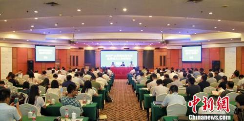 中國僑網(wǎng)浙江省產(chǎn)業(yè)集群跨境電商發(fā)展試點(diǎn)工作現(xiàn)場會。浙江省商務(wù)廳供圖