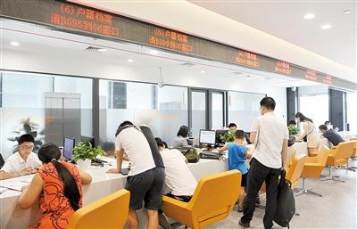 中國(guó)僑網(wǎng)成都提供一站式人才服務(wù),營(yíng)造“拴心留人”的良好環(huán)境