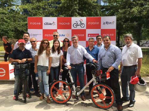 中國(guó)僑網(wǎng)摩拜單車進(jìn)入智利首都圣地亞哥。(摩拜供圖)