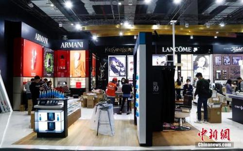 中國僑網(wǎng)資料圖:進博會商品展覽。中新社記者 湯彥俊 攝