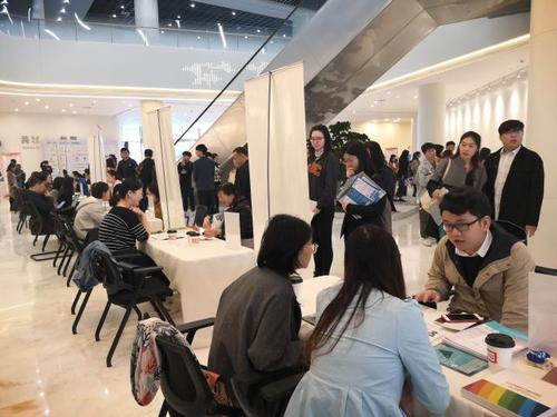 中國僑網(wǎng)(圖片來源:浙江省僑聯(lián)網(wǎng)站)