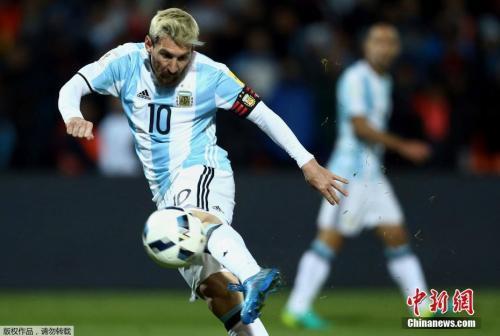 中國僑網(wǎng)資料圖:標(biāo)準(zhǔn)答案之梅西