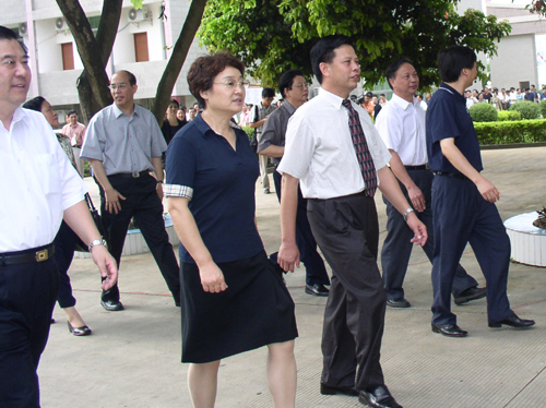 �c(di��n)������D