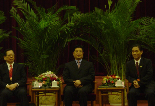 �c(di��n)������D