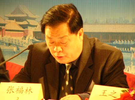 �c������D