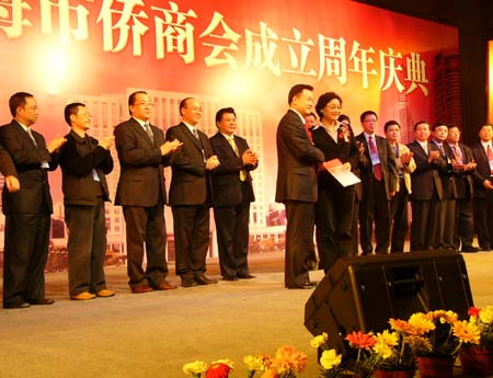 �c(di��n)������D