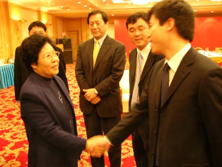 �c(di��n)������D