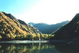 xunhua.jpg (7570 bytes)