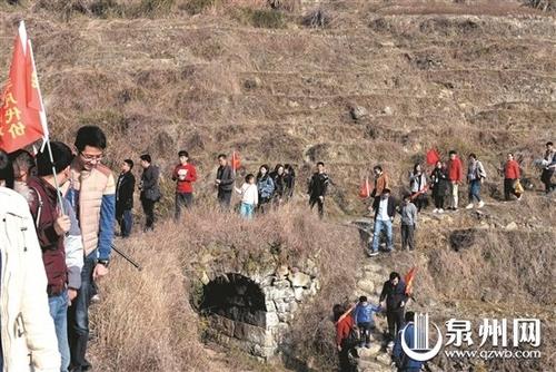 中國(guó)僑網(wǎng)重走古瓷道