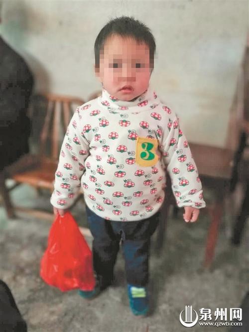 中國僑網(wǎng)已被接回家的3歲男童