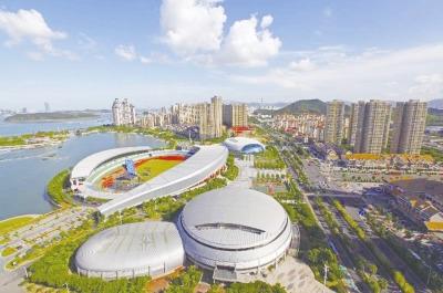 中國僑網(wǎng)國際一流的海灣城區(qū)——海滄一瞥。 施辰靜 攝