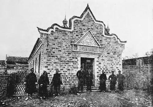 中國僑網(wǎng)五馬街最高建筑許云章綢布商店舊照