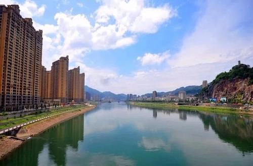 中國僑網(wǎng)華僑來當河長 青田全民創(chuàng)建“美麗河湖縣”