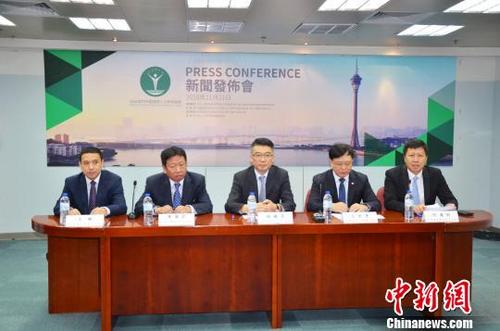 中國僑網(wǎng)圖為新聞發(fā)布會(huì)現(xiàn)場(chǎng) 龍土有 攝