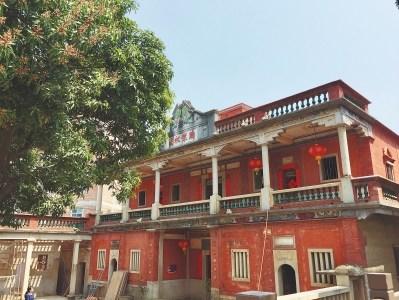 中國僑網(wǎng) 胸懷祖國樓