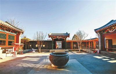 中國(guó)僑網(wǎng)北京園將用四合院和胡同為八方來(lái)客還原北京老百姓的園藝生活 攝影/本報(bào)記者 林輝