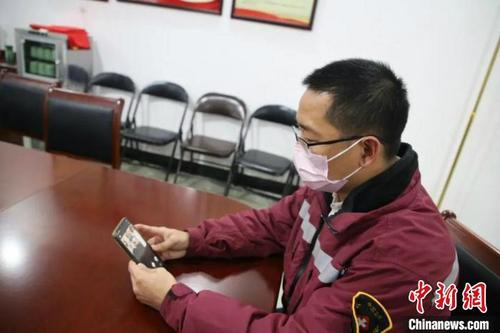 中國僑網(wǎng)與麗水僑胞進(jìn)行視頻連線 麗水宣傳部供圖