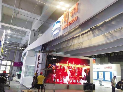 中國(guó)僑網(wǎng)蘭州市展館一角 蔣凌 攝