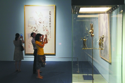 中國僑網(wǎng)展覽現(xiàn)場本報(bào)記者 陳 璐 攝