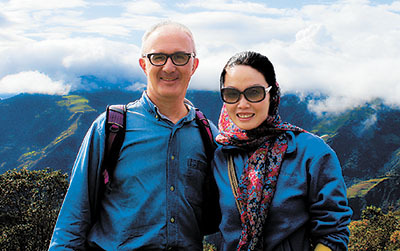 中國僑網里卡多與他的中國妻子譚笑。