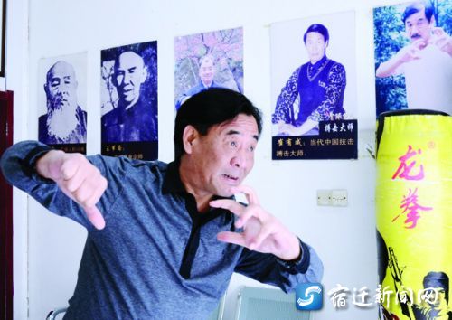 中國僑網(wǎng)刻苦修煉創(chuàng)出“孫氏拳術(shù)”。